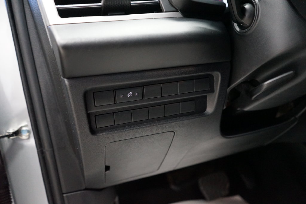 Used 2022 Mitsubishi Outlander ES AWD/4WD image 29