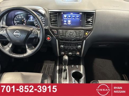Certified 2020 Nissan Pathfinder SL image 30