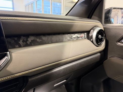 Used 2024 Chevrolet Colorado ZR2 w/ ZR2 Convenience Package III image 13