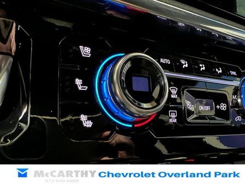 Used 2024 GMC Sierra 2500 Denali w/ Denali Reserve Package AWD/4WD image 25