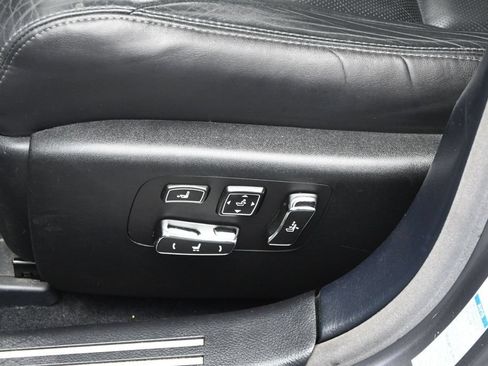Used 2017 Lexus LS 460 AWD w/ Comfort Package image 11