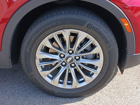 Used 2024 Cadillac XT4 Premium Luxury AWD/4WD image 34