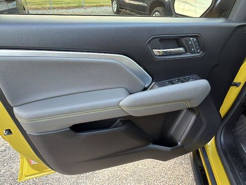 Certified 2023 Chevrolet Colorado ZR2 w/ ZR2 Convenience Package III AWD/4WD image 10
