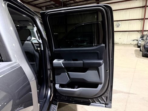 Used 2021 Ford F150 XLT w/ Equipment Group 302A High RWD image 20