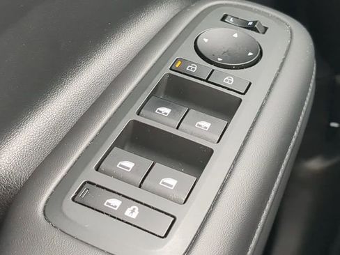 Used 2025 Hyundai Santa Fe SEL AWD/4WD image 22
