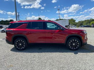 New 2026 Chevrolet Traverse LT w/ Sun and Wheel Package video 2