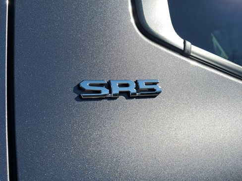 Used 2024 Toyota Tundra SR5 image 7