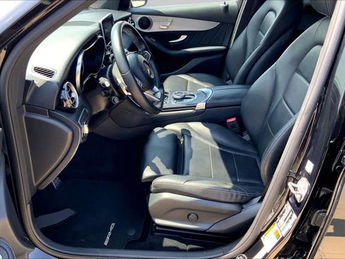 Used 2019 Mercedes-Benz GLC 300 image 8
