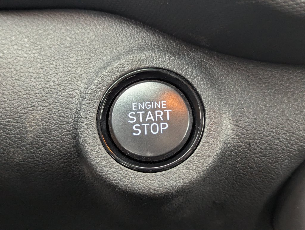 Used 2026 Hyundai Venue SEL FWD image 17