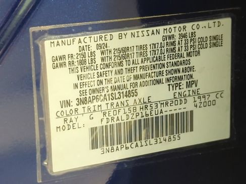 Certified 2025 Nissan Kicks SV FWD image 26