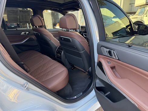Used 2026 BMW X5 M60i image 28