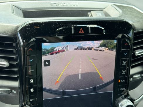 Used 2022 RAM 1500 Big Horn w/ Night Edition RWD image 29