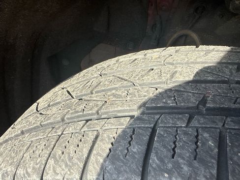 Used 2022 Toyota RAV4 XLE w/ Convenience Package image 8