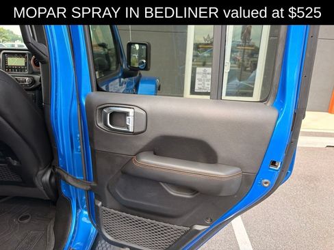 Used 2022 Jeep Gladiator Mojave w/ LED Lighting Group AWD/4WD image 17
