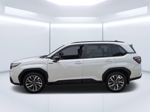 New 2025 Subaru Forester Touring image 6