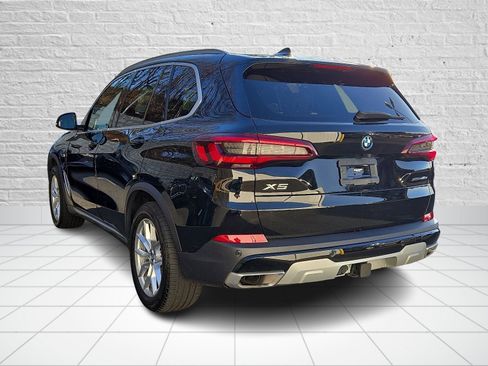 Certified 2023 BMW X5 xDrive45e w/ Executive Package image 4