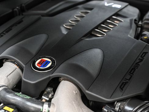 Used 2020 BMW ALPINA B7 xDrive w/ Interior Design Package image 58