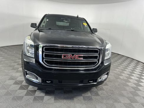 Used 2016 GMC Yukon SLE w/ HD Trailering Package AWD/4WD image 3