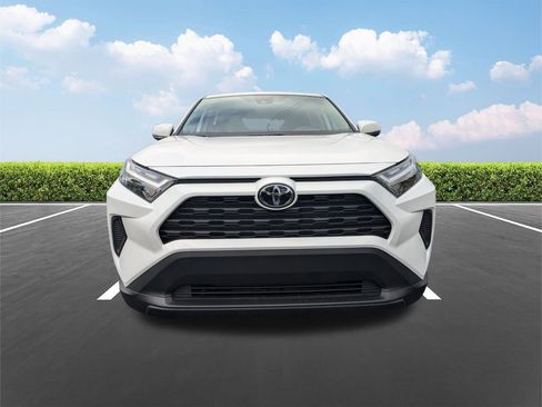 New 2025 Toyota RAV4 LE image 9