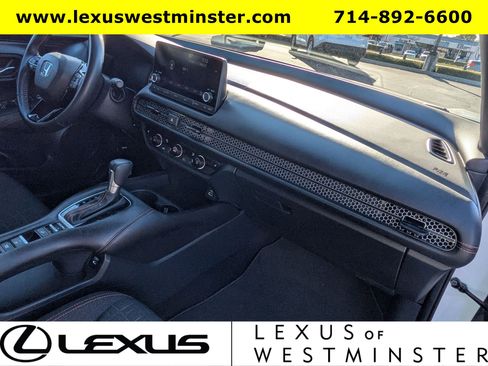 Used 2025 Honda HR-V Sport image 6