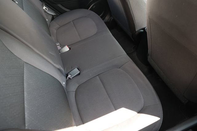 Used 2016 Kia Soul FWD image 15