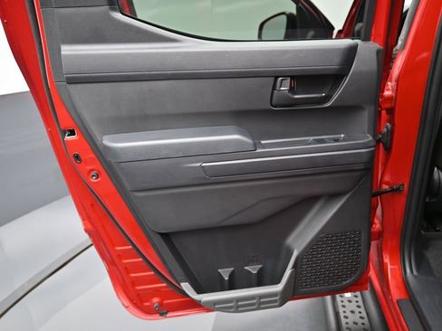 Used 2024 Toyota Tacoma SR5 image 31