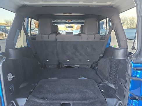 Used 2016 Jeep Wrangler Unlimited Sport w/ Quick Order Package 24S image 91