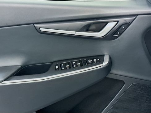 Used 2024 Kia EV6 Light image 15