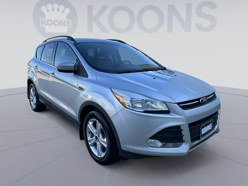 Used 2014 Ford Escape SE w/ Equipment Group 201A FWD image 18