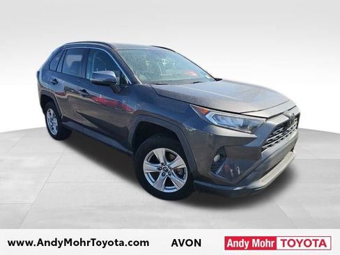 Used 2021 Toyota RAV4 XLE image 1