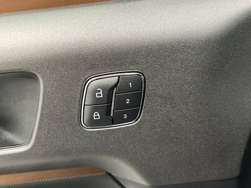 Used 2025 Ford Bronco Sport Outer Banks w/ Outer Banks Tech Package+ AWD/4WD image 18