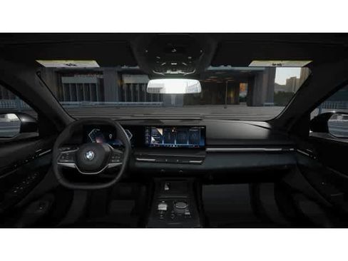 New 2026 BMW 530i xDrive w/ Convenience Package AWD/4WD image 10