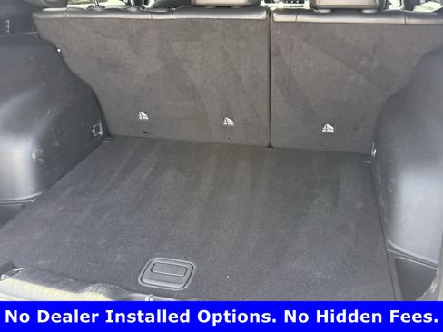 Used 2025 Jeep Compass Trailhawk AWD/4WD image 32