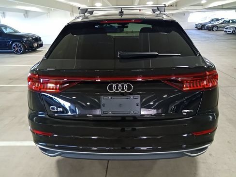 Used 2022 Audi Q8 Premium Plus AWD/4WD image 6