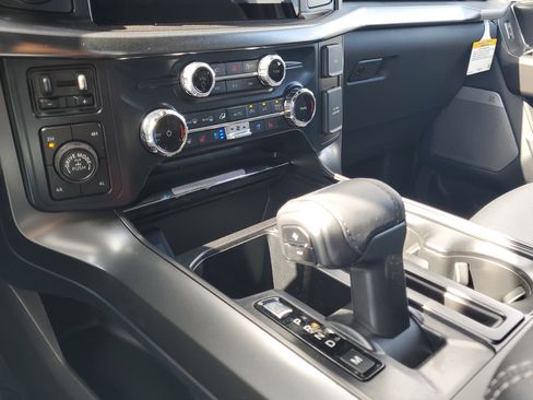 New 2025 Ford F150 Lariat w/ Equipment Group 501A Mid image 21