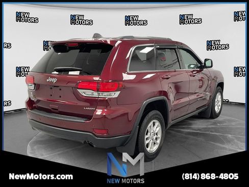 Used 2020 Jeep Grand Cherokee Laredo w/ Security & Convenience Group AWD/4WD image 4
