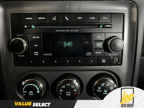 Used 2012 Dodge Challenger R/T RWD image 12