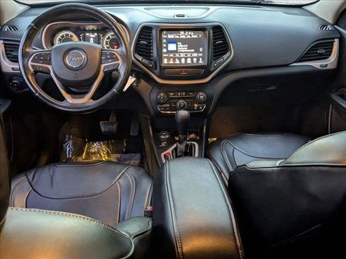 Used 2017 Jeep Cherokee Latitude w/ Trailer Tow Group image 16