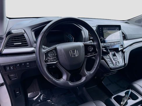 Used 2024 Honda Odyssey Touring image 21