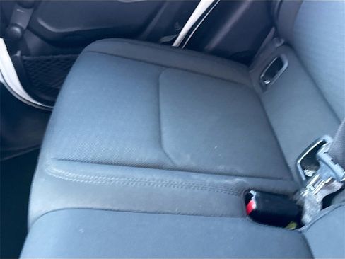 Used 2022 Jeep Gladiator Sport image 28