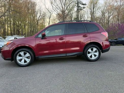 Used 2015 Subaru Forester 2.5i Premium AWD/4WD image 4