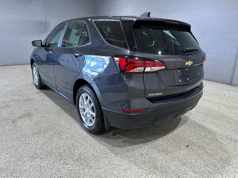 Certified 2022 Chevrolet Equinox LS w/ Driver Confidence II Package AWD/4WD image 7