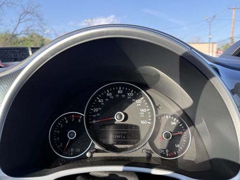 Used 2012 Volkswagen Beetle Turbo image 15