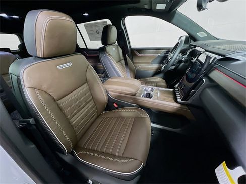 New 2026 GMC Acadia Denali Ultimate image 22