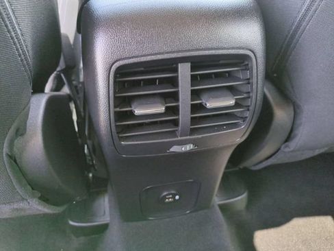 Used 2022 Ford Escape SE w/ Convenience Package AWD/4WD image 20