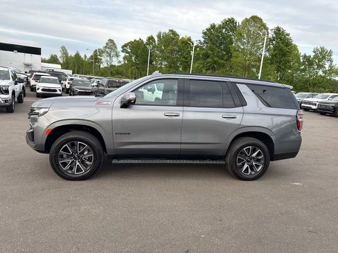 Used 2021 Chevrolet Tahoe Z71 w/ Z71 Signature Package image 2