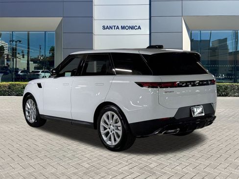 New 2025 Land Rover Range Rover Sport image 9
