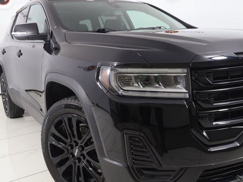 Used 2023 GMC Acadia SLE w/ Driver Convenience Package image 17