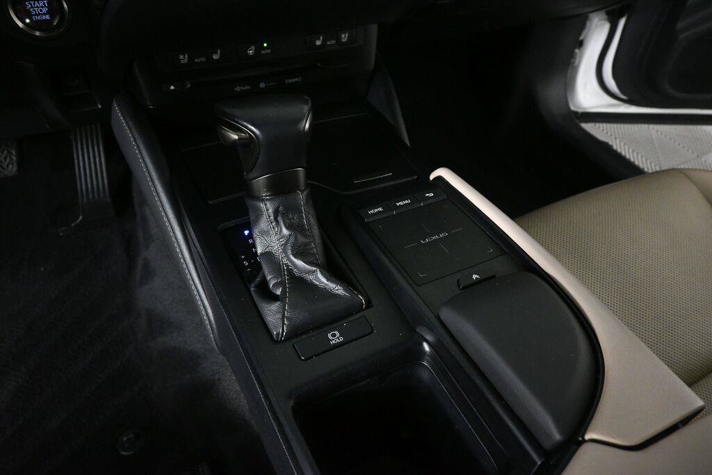 Used 2020 Lexus ES 350 w/ Premium Package FWD image 14
