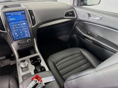 Used 2024 Ford Edge SEL w/ Convenience Package AWD/4WD image 26